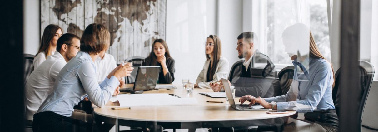 MICE beschreibt eine dynamische Branche, die sich auf die Planung und Durchführung von Meetings, Incentives, Conventions und Exhibitions